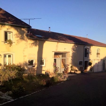 Bed and Breakfast Les Gremilles Bassoncourt Exterior foto