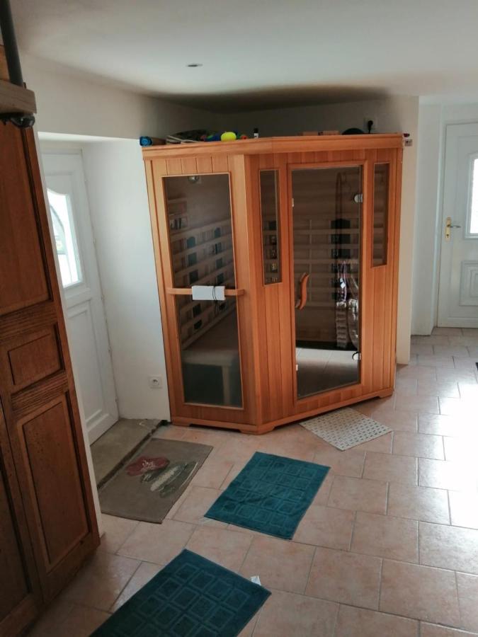 Bed and Breakfast Les Gremilles Bassoncourt Exterior foto