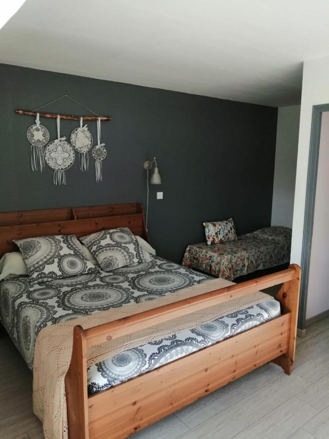 Bed and Breakfast Les Gremilles Bassoncourt Exterior foto