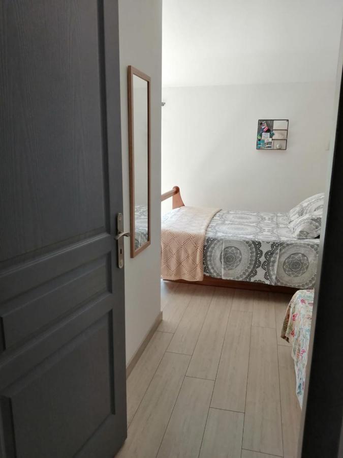 Bed and Breakfast Les Gremilles Bassoncourt Exterior foto
