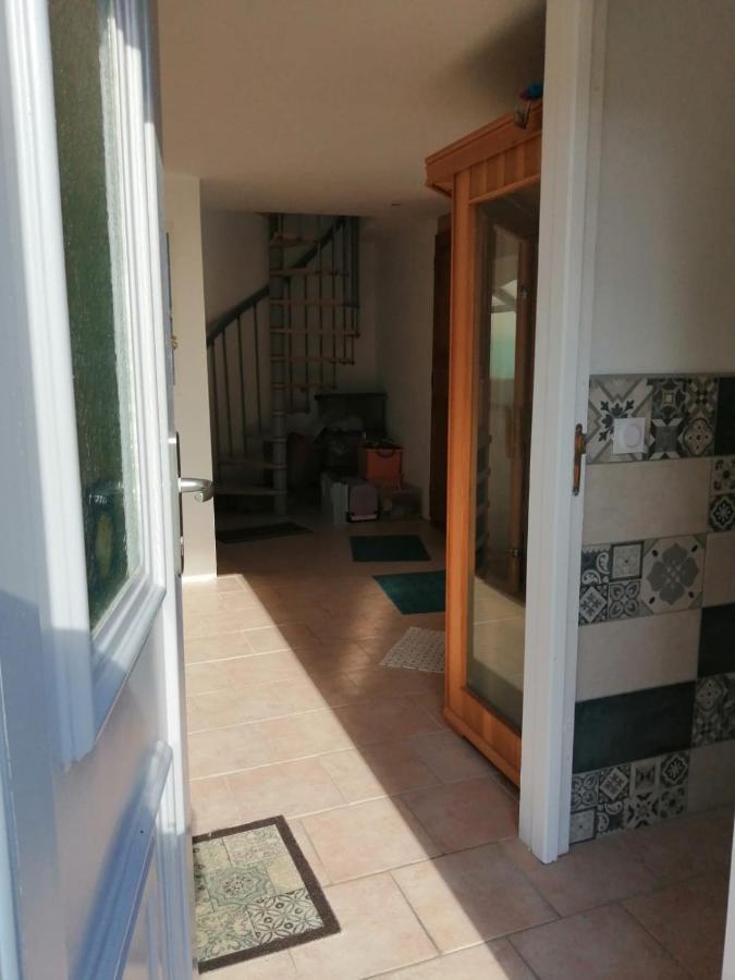 Bed and Breakfast Les Gremilles Bassoncourt Exterior foto
