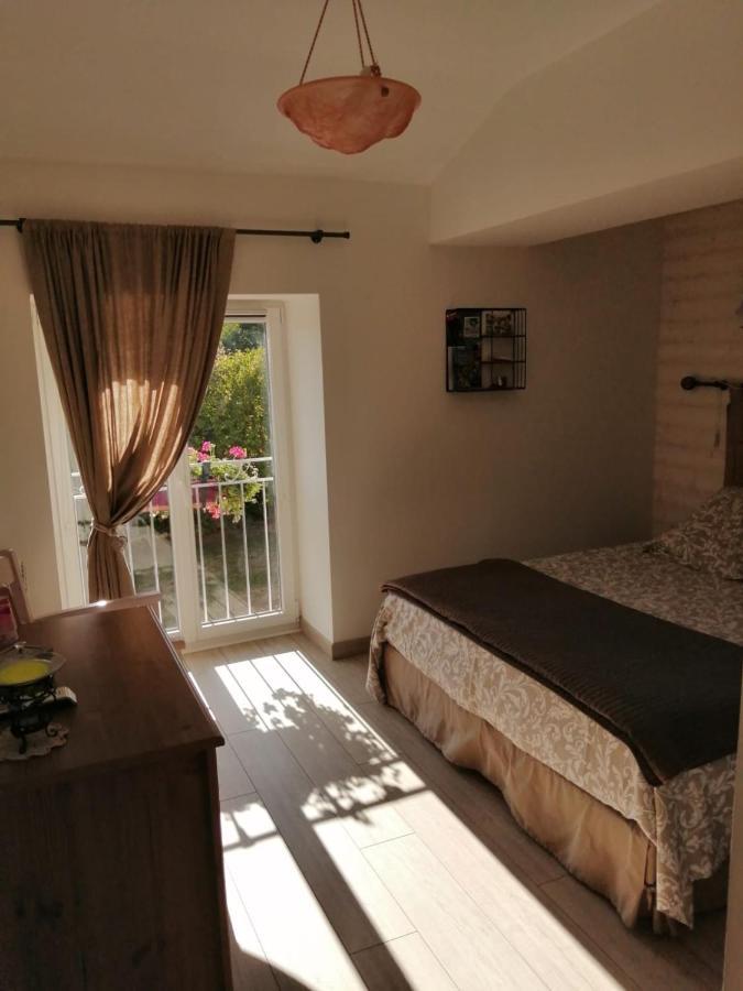 Bed and Breakfast Les Gremilles Bassoncourt Exterior foto